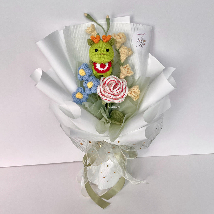 handicroft handmade crochet dragon flower bouquet dragon in bloom