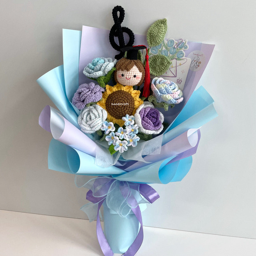 handicroft handmade crochet everlasting pastel light blue purple graduation flower bouquet blooming breeze