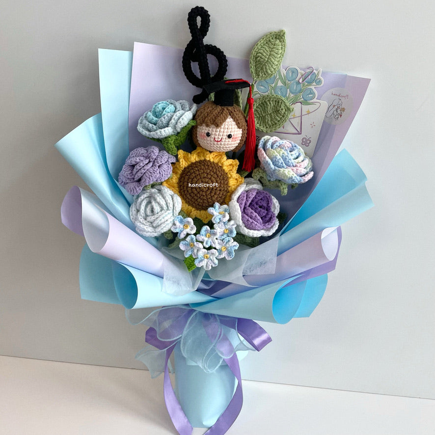 handicroft handmade crochet everlasting pastel light blue purple graduation flower bouquet blooming breeze