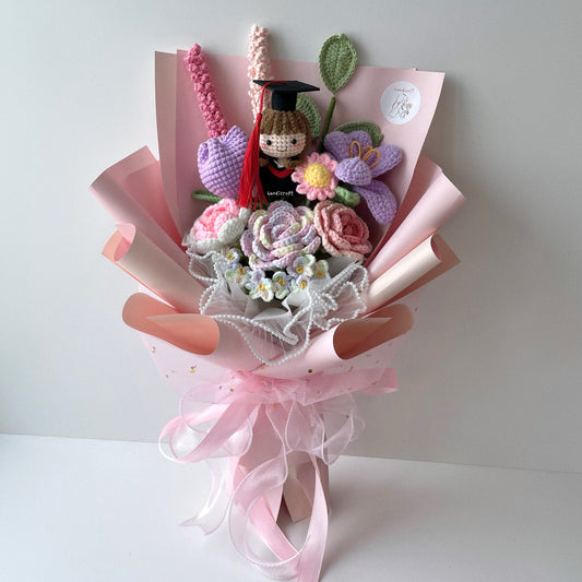 handicroft handmade crochet everlasting pink purple graduation flower bouquet mixed petal triumph