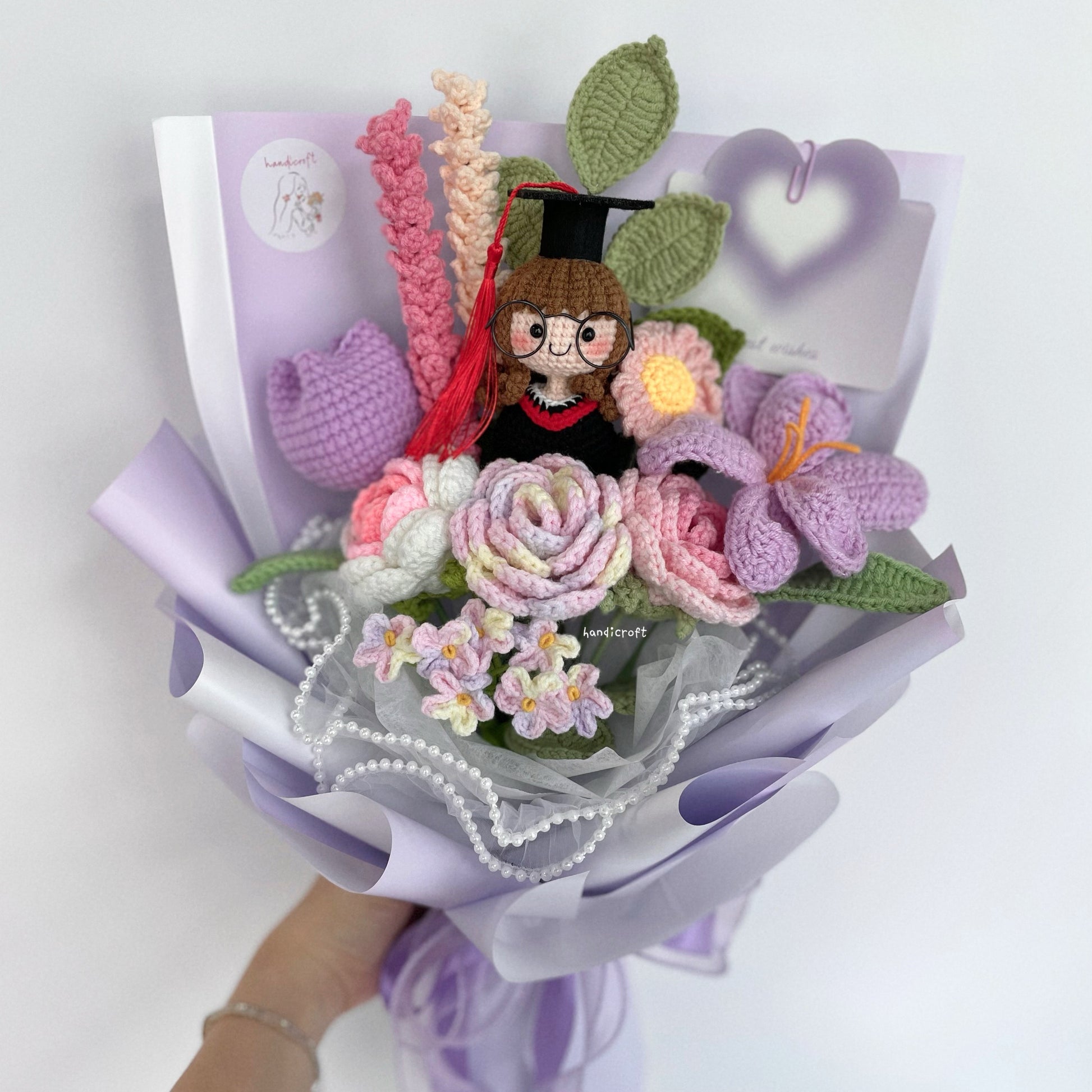 handicroft handmade crochet everlasting pink purple graduation flower bouquet mixed petal triumph