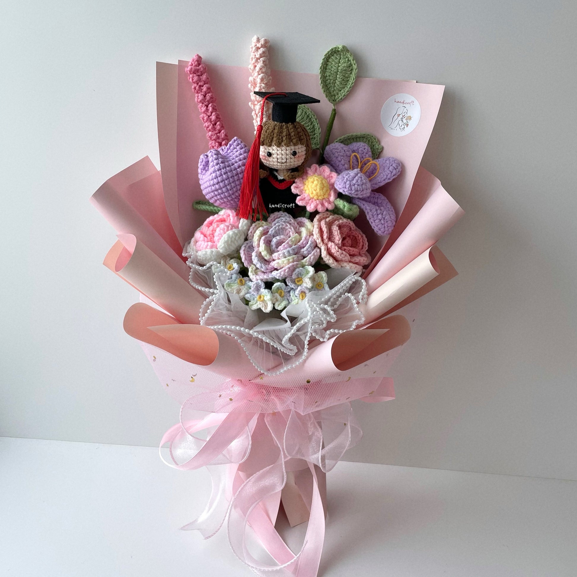 handicroft handmade crochet everlasting pink purple graduation flower bouquet mixed petal triumph
