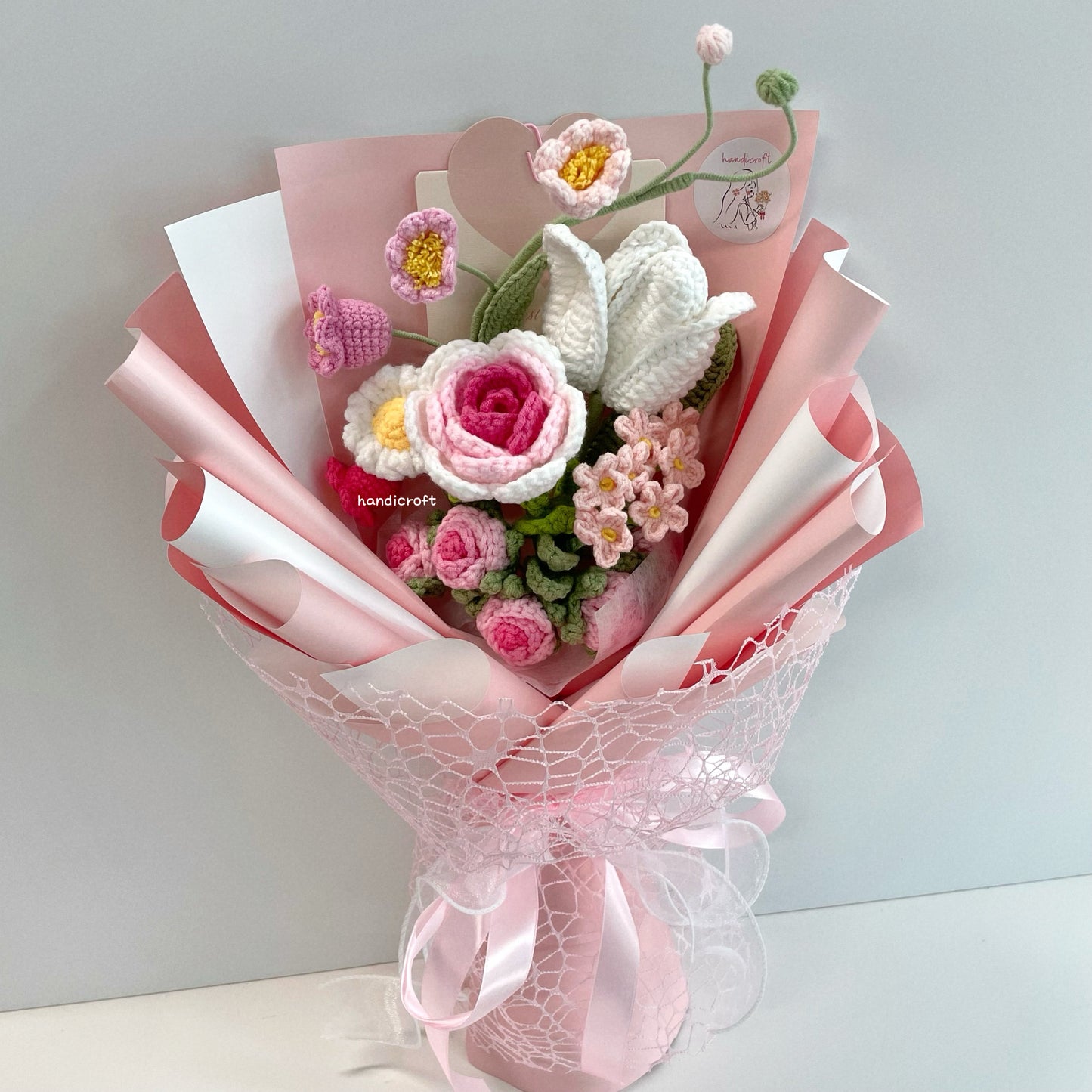 handicroft handmade crochet flower bouquet in 7 colours sweetie pink