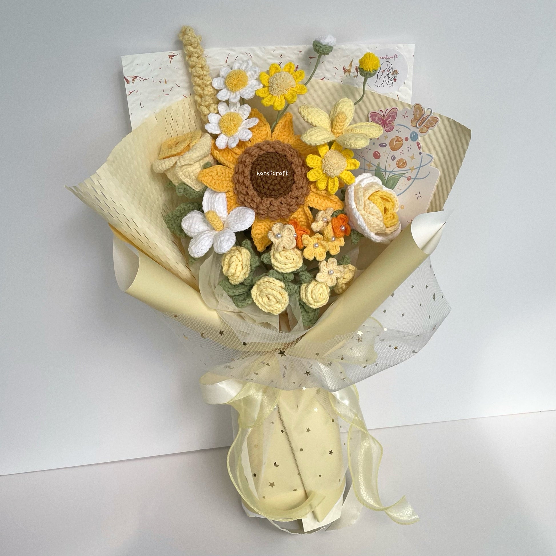 handicroft handmade crochet flower bouquet summer's letter 3 colours yellow