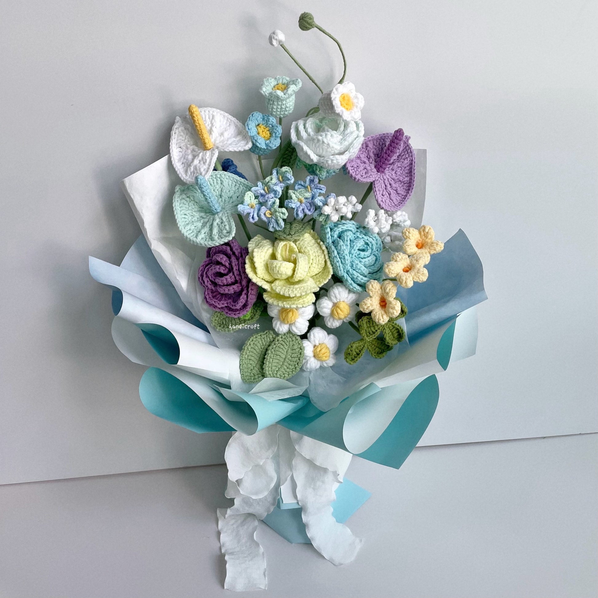 handicroft handmade crochet flower bouquet tropical daydream