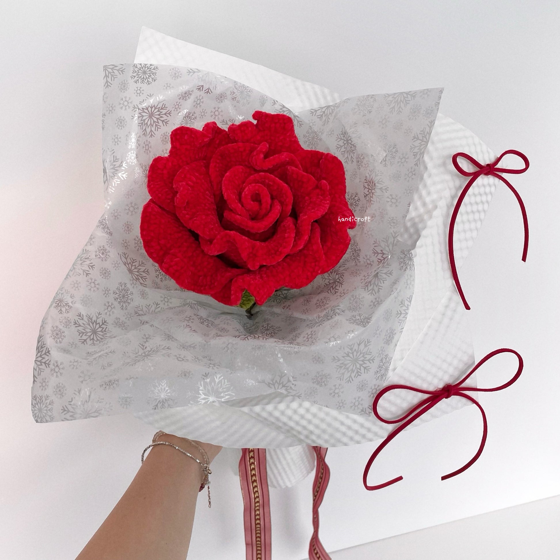 handicroft handmade crochet giant jumbo velvet red thai rose flower stalk bloomie 2 colours