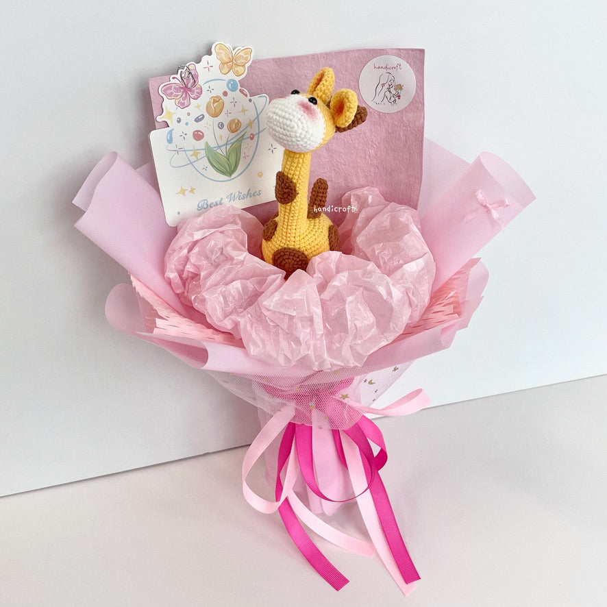 handicroft handmade crochet giraffe animal amigurumi flower bouquet giraffe in bloom pink