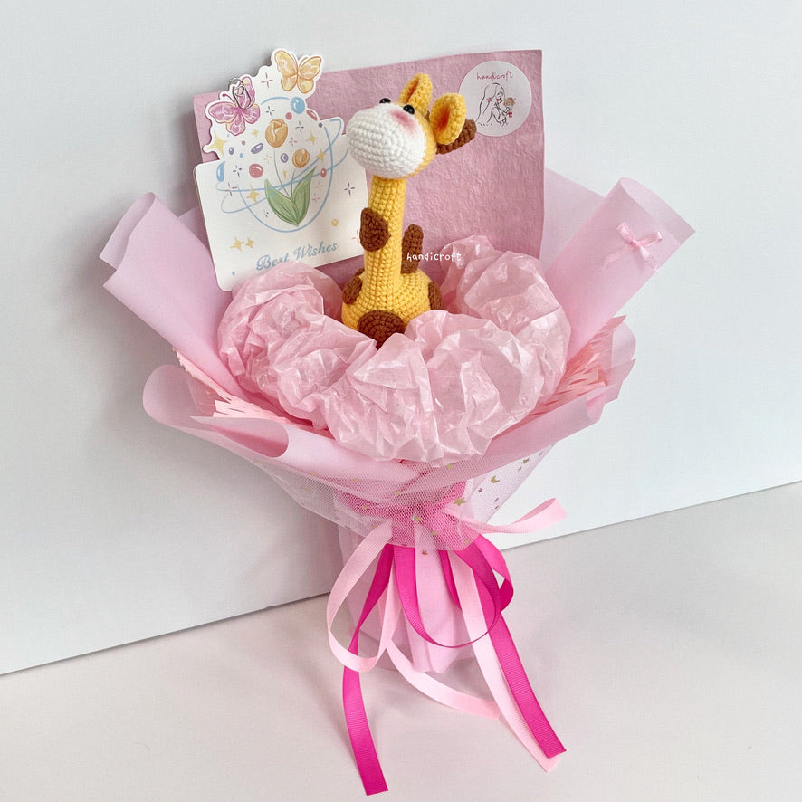 handicroft handmade crochet giraffe animal amigurumi flower bouquet giraffe in bloom pink