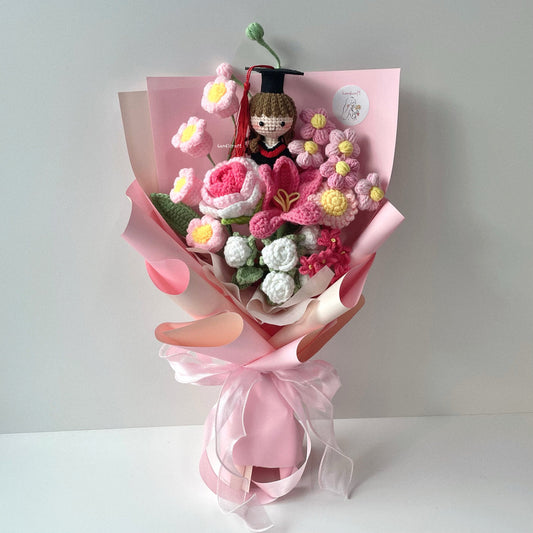 handicroft handmade crochet graduation flower bouquet dreamie moments pink