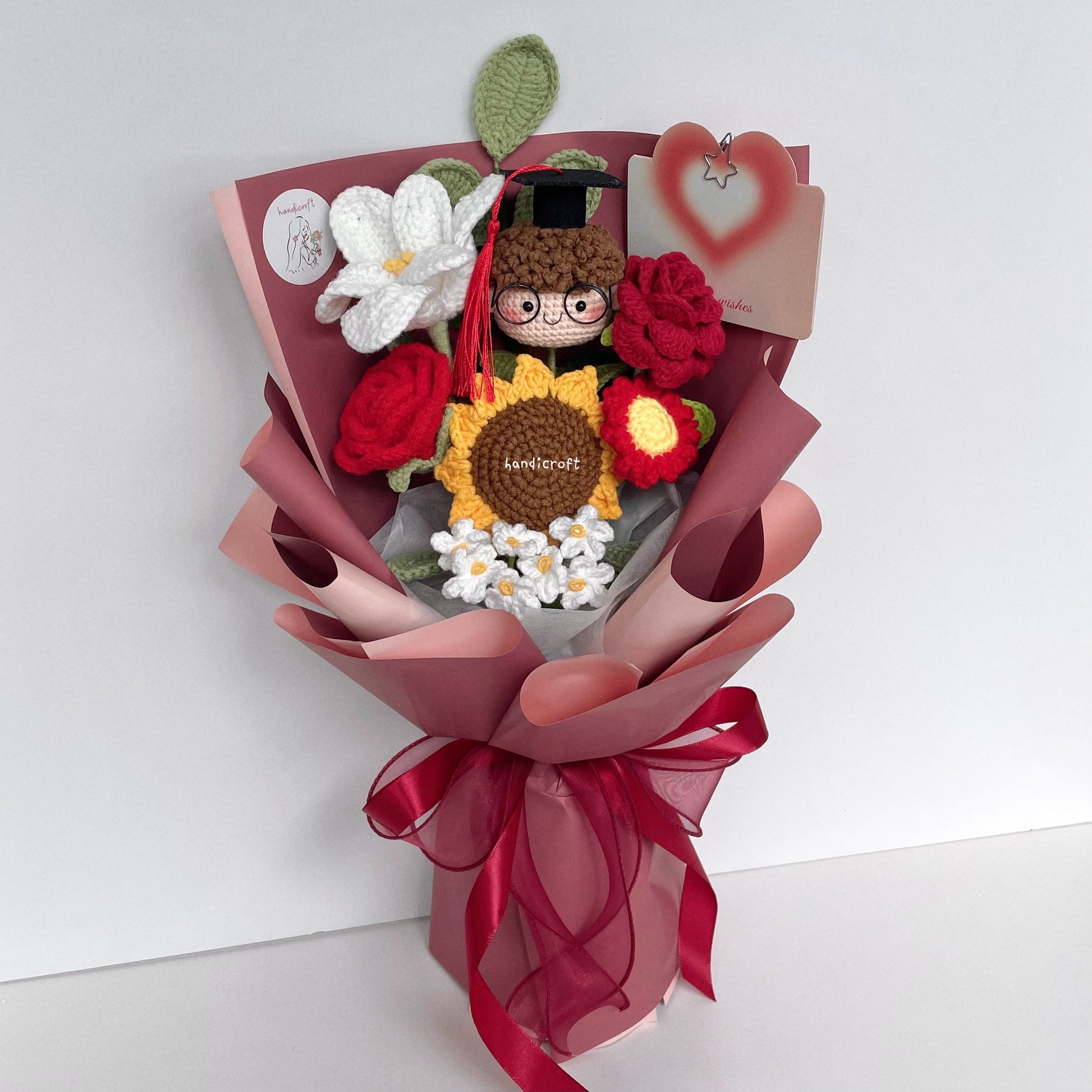 handicroft handmade crochet graduation flower bouquet happy petals red boy
