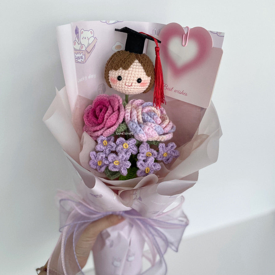 handicroft handmade crochet graduation flower bouquet mini milestone