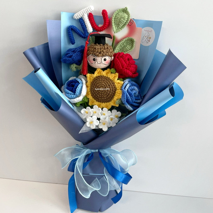 handicroft handmade crochet graduation special flower bouquet NTU special blooms plus
