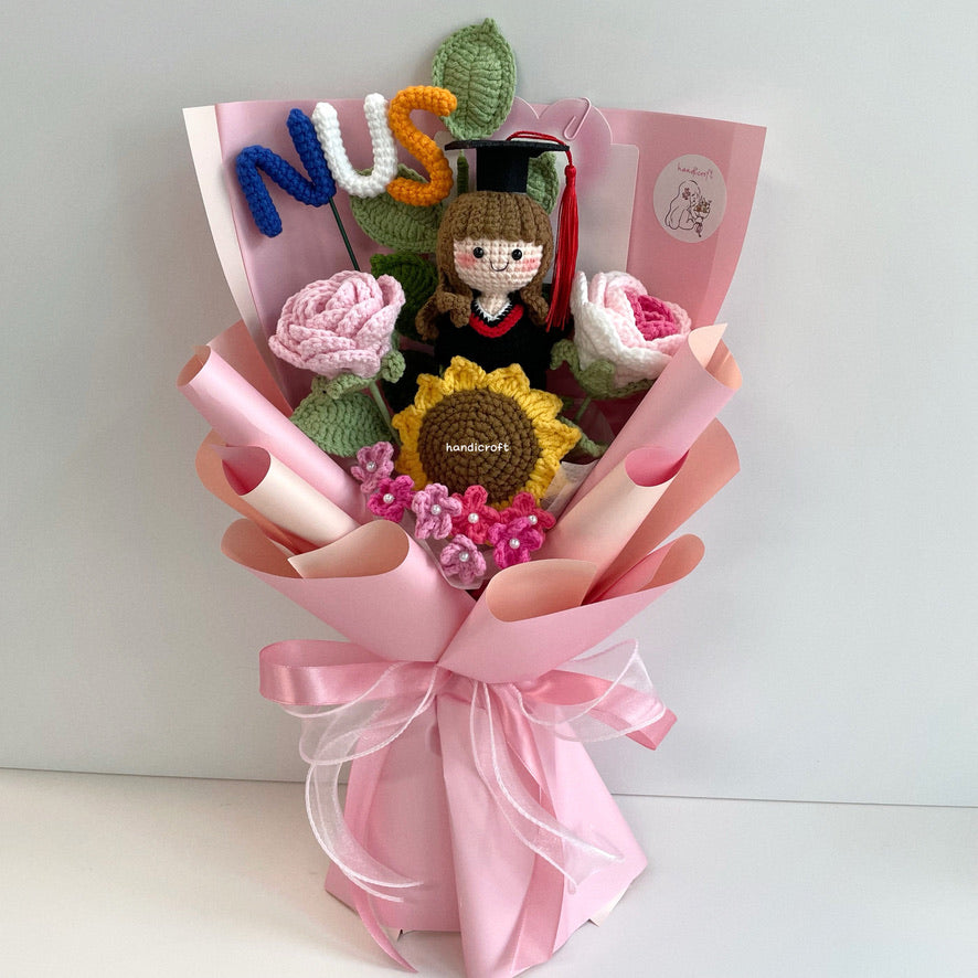 handicroft handmade crochet graduation special flower bouquet NUS special blooms pink colour theme