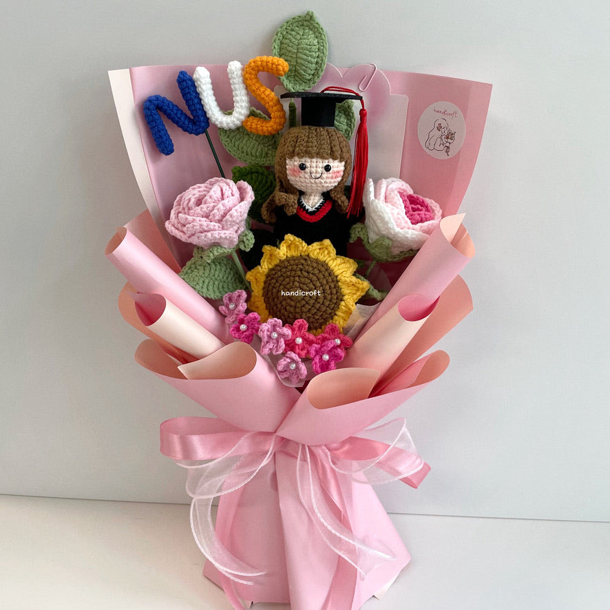 handicroft handmade crochet graduation special flower bouquet NUS special blooms pink colour theme