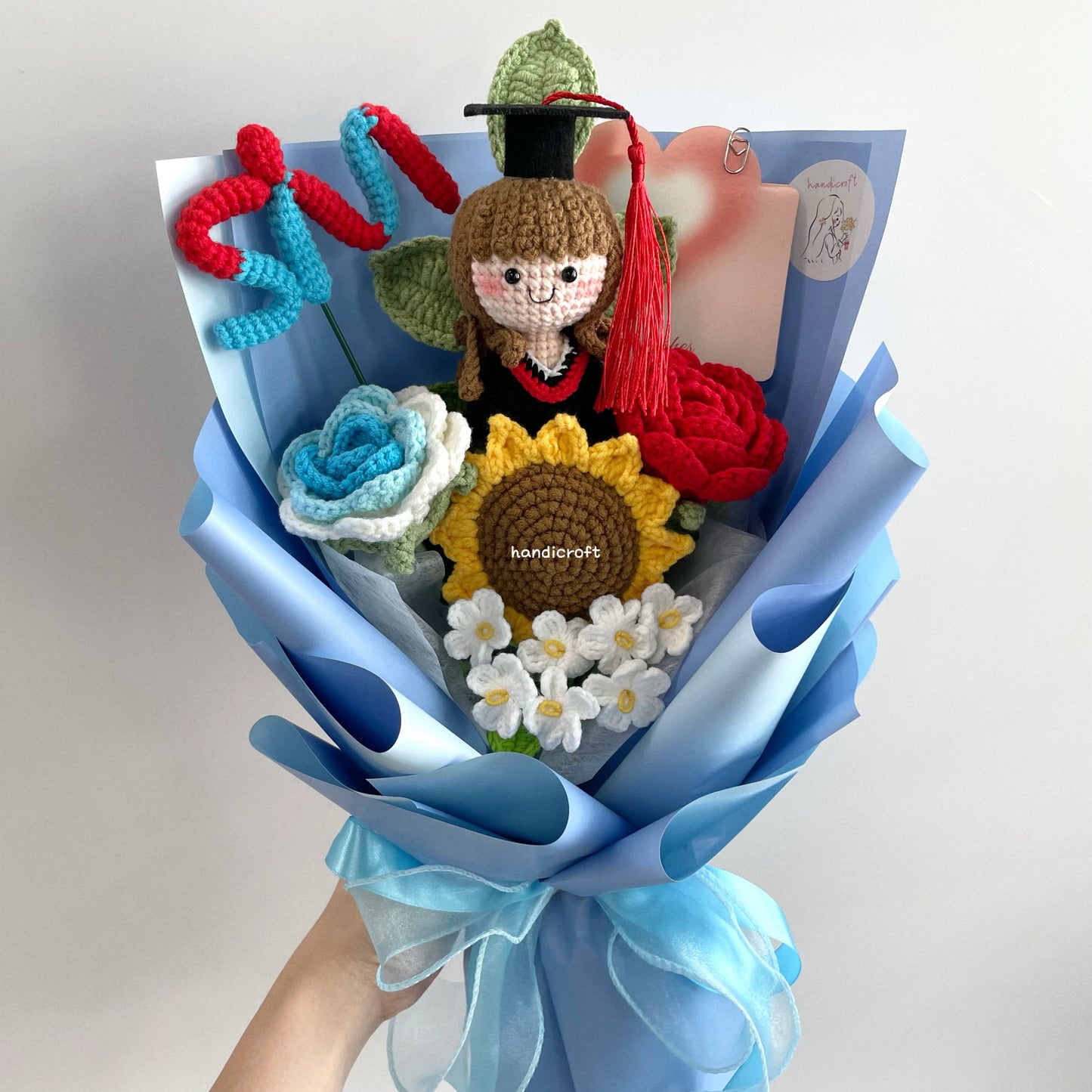 handicroft handmade crochet graduation special flower bouquet SIM special blooms