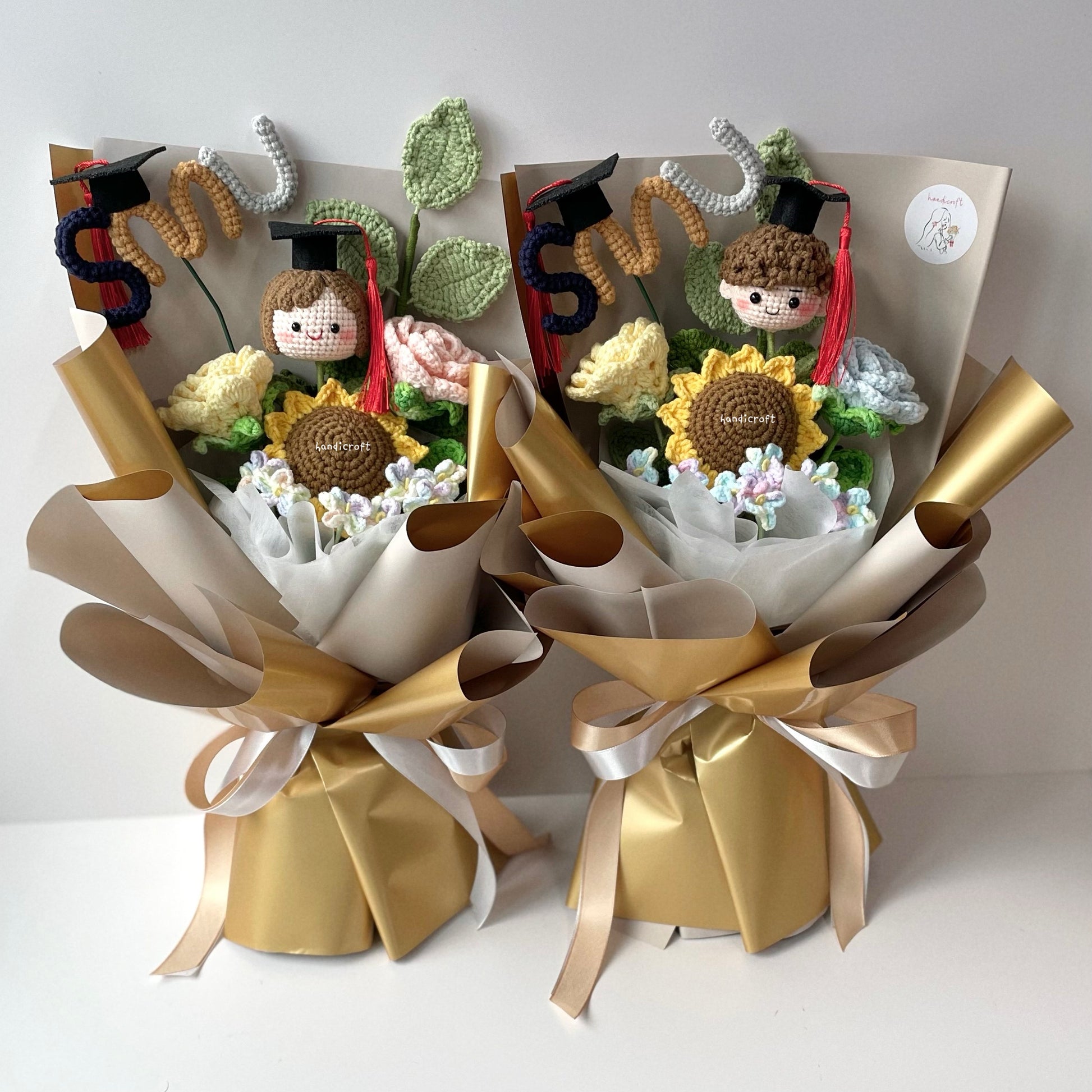 handicroft handmade crochet graduation special flower bouquet SMU special blooms