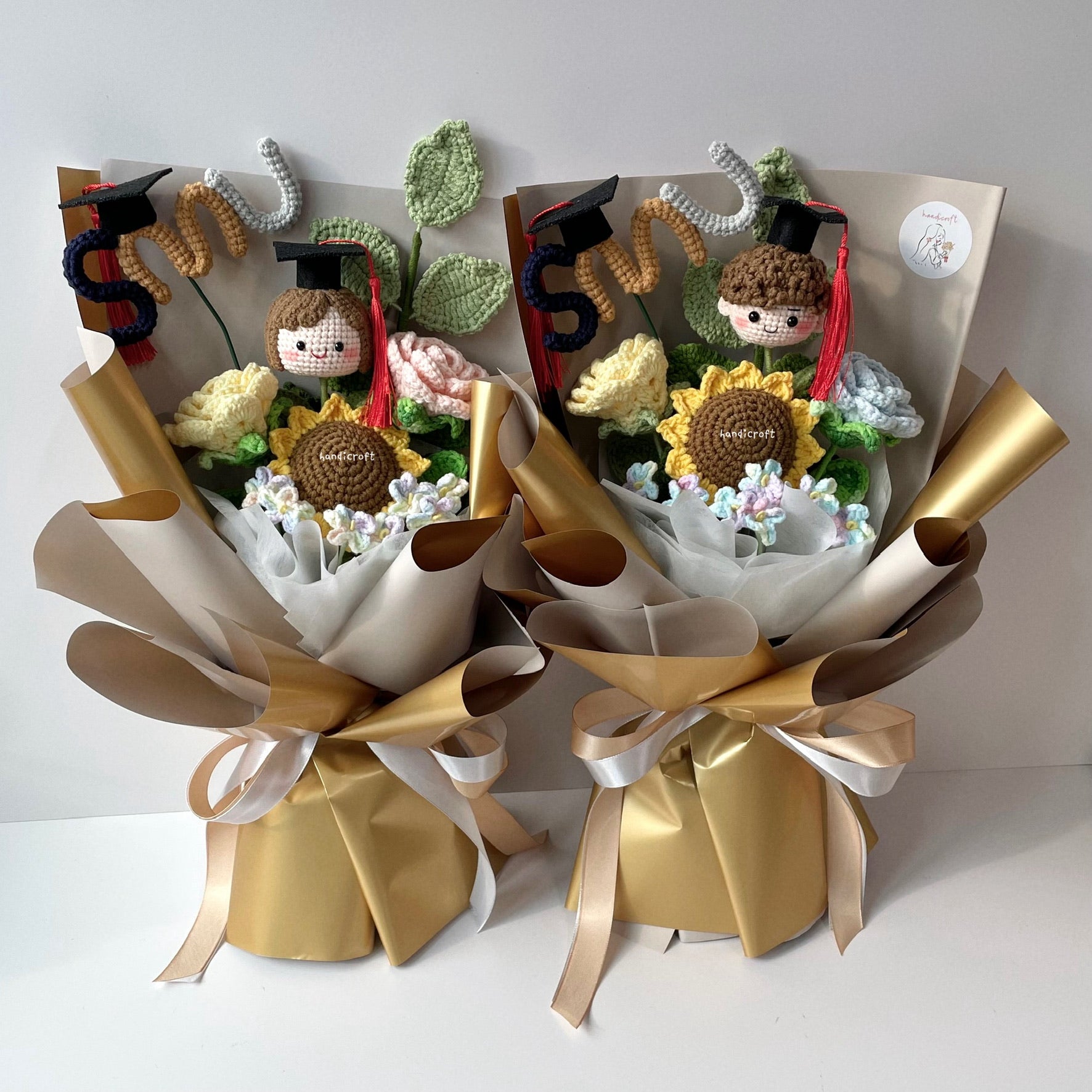 handicroft handmade crochet graduation special flower bouquet SMU special blooms