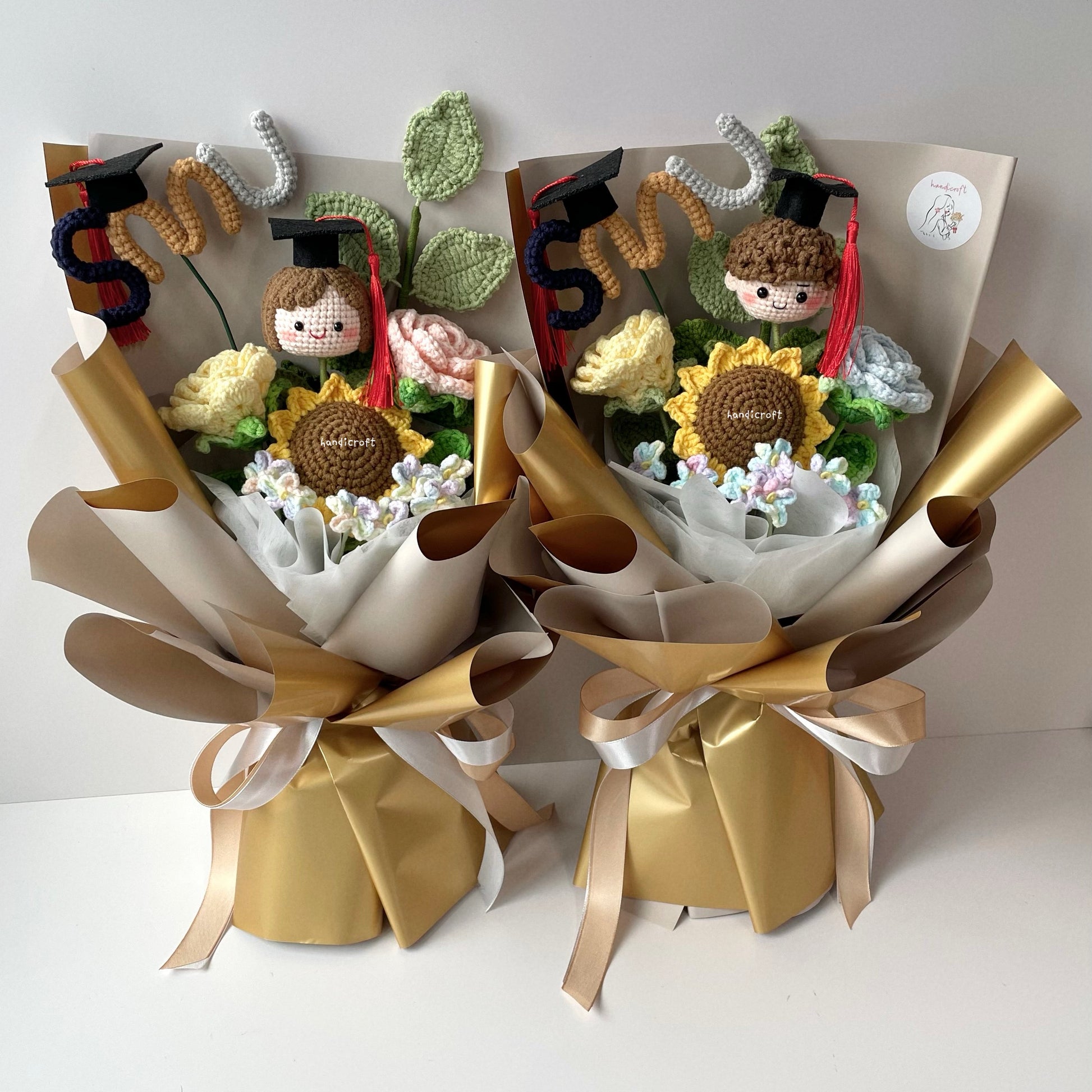 handicroft handmade crochet graduation special flower bouquet SMU special blooms