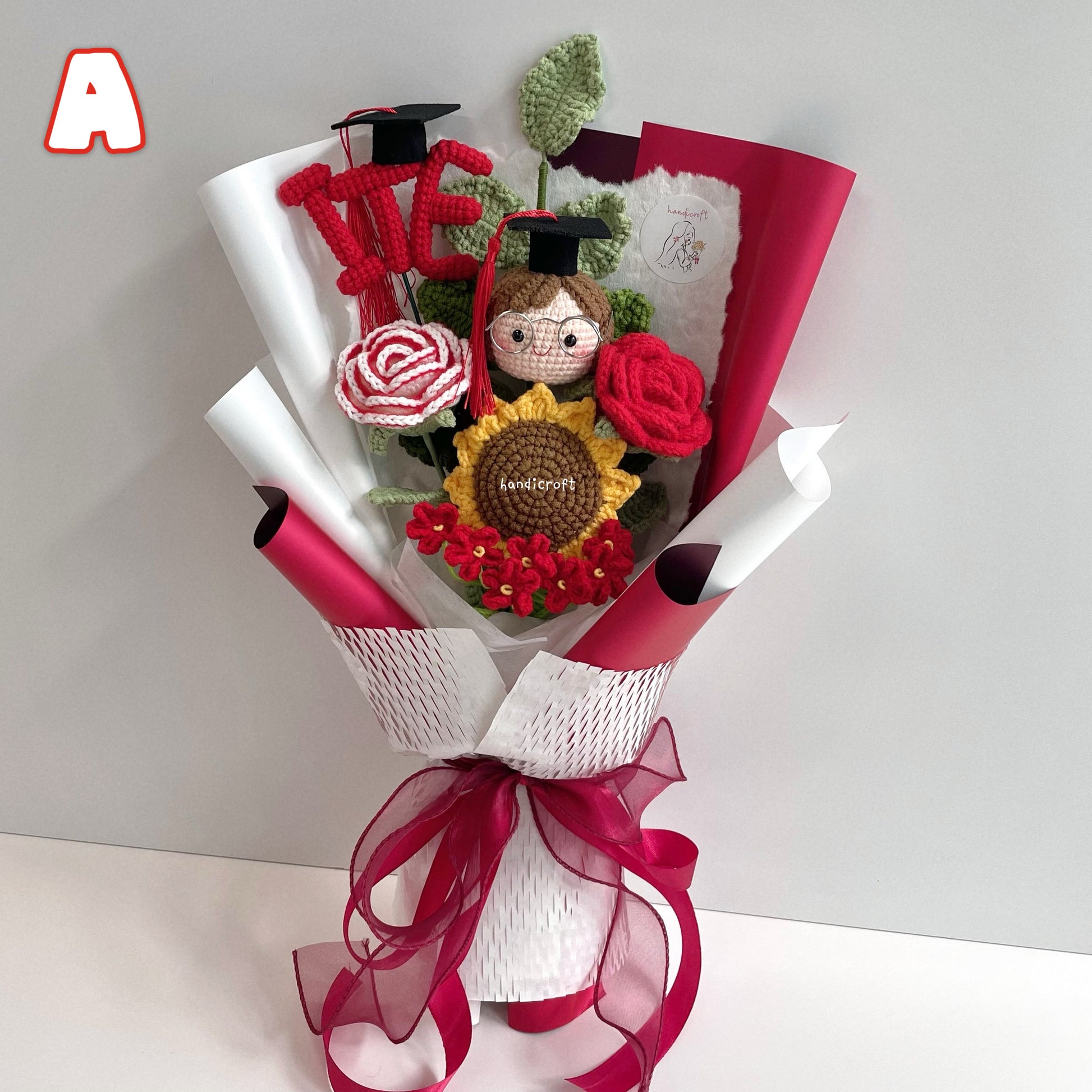 handicroft handmade crochet graduation special flower bouquet Singapore Institute of Technical Education ITE special blooms colour theme A