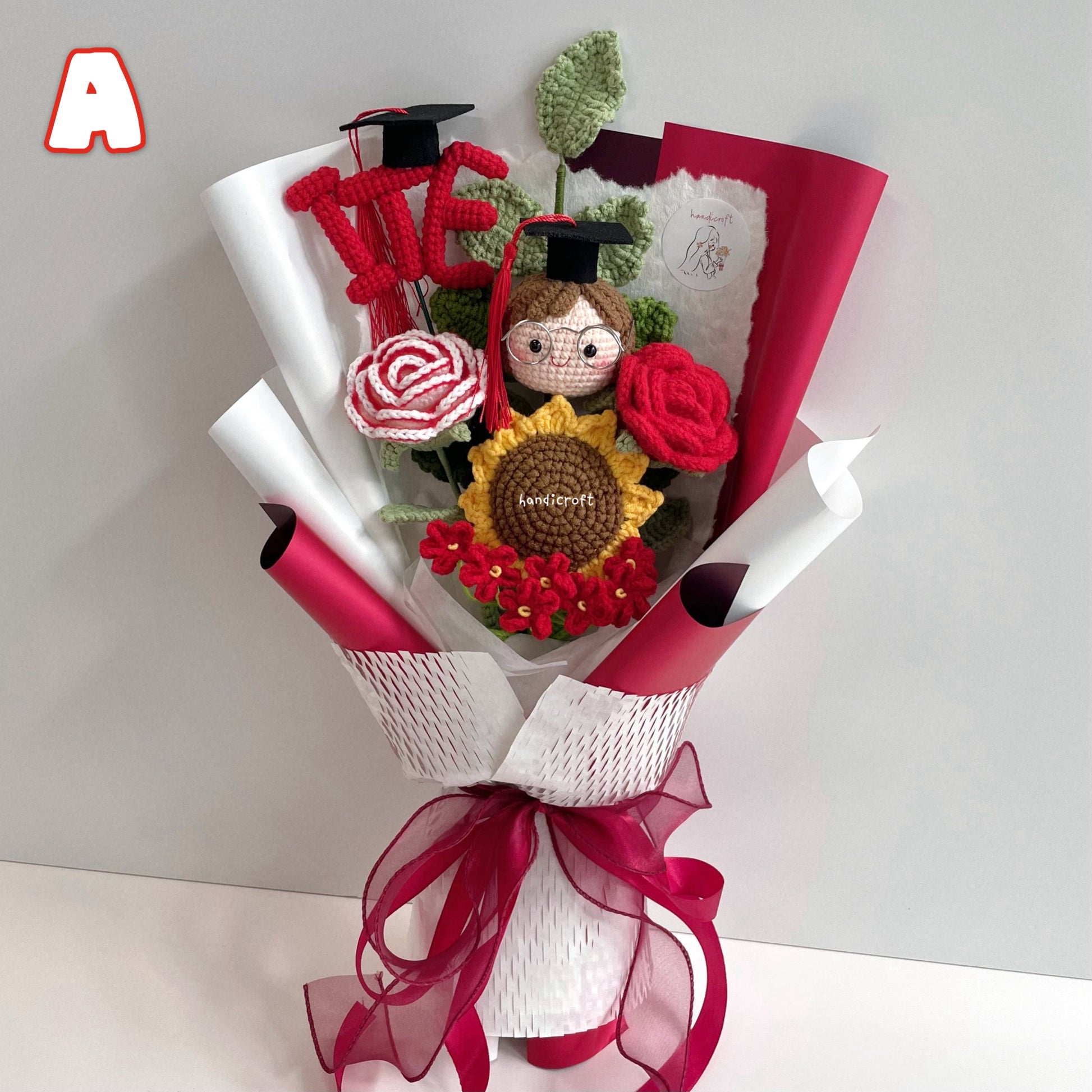 handicroft handmade crochet graduation special flower bouquet Singapore Institute of Technical Education ITE special blooms colour theme A