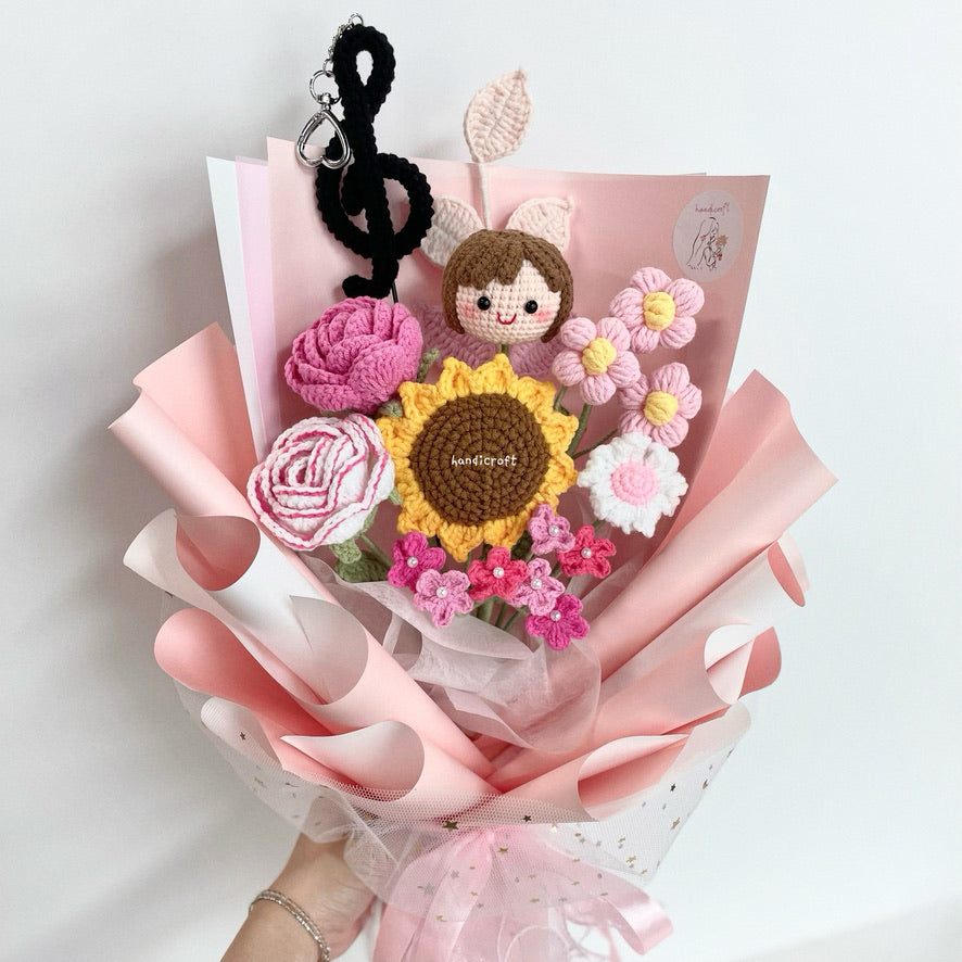 handicroft handmade crochet graduation special flower bouquet symphony of success girl graduate in pink