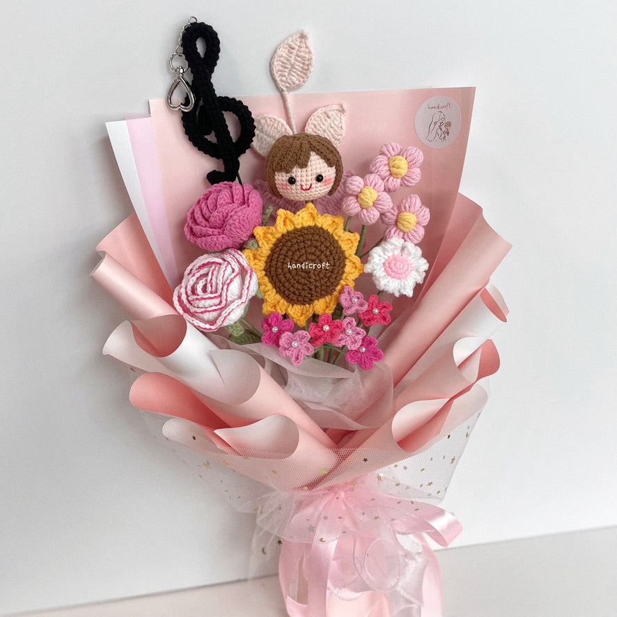 handicroft handmade crochet graduation special flower bouquet symphony of success girl graduate in pink