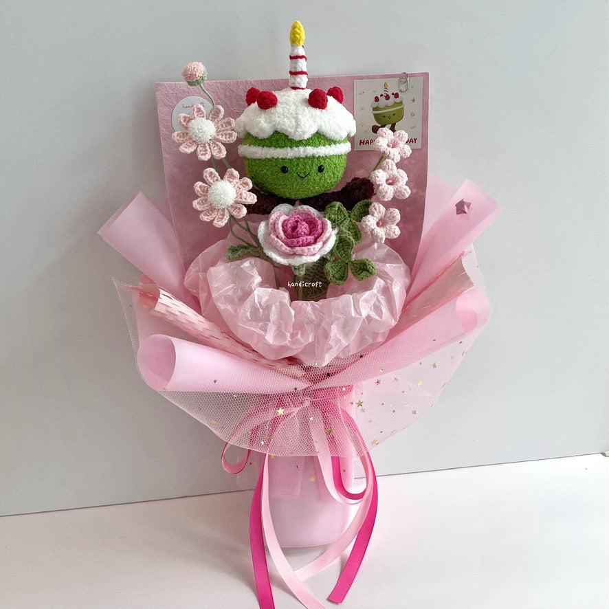 handicroft handmade crochet jellycat inspired birthday cake flower bouquet strawberry sweet slice matcha pink