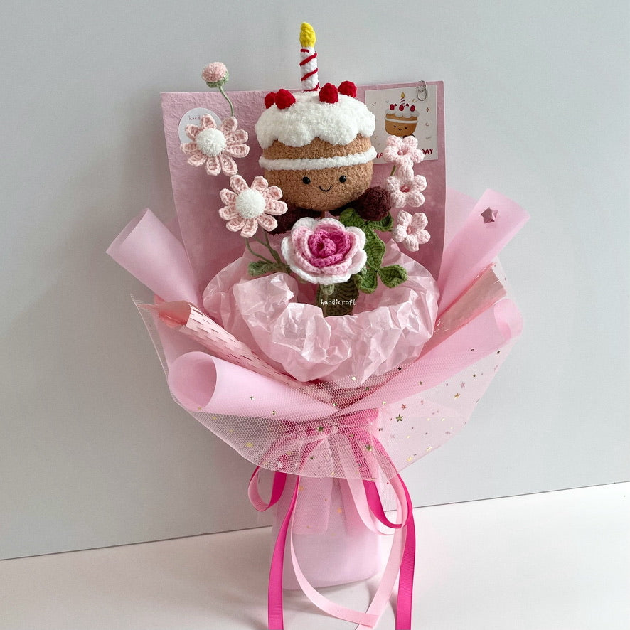 handicroft handmade crochet jellycat inspired birthday cake flower bouquet strawberry sweet slice vanilla pink