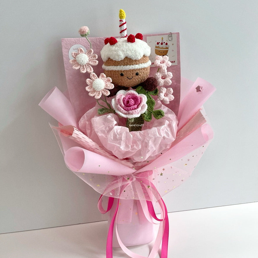 handicroft handmade crochet jellycat inspired birthday cake flower bouquet strawberry sweet slice vanilla pink