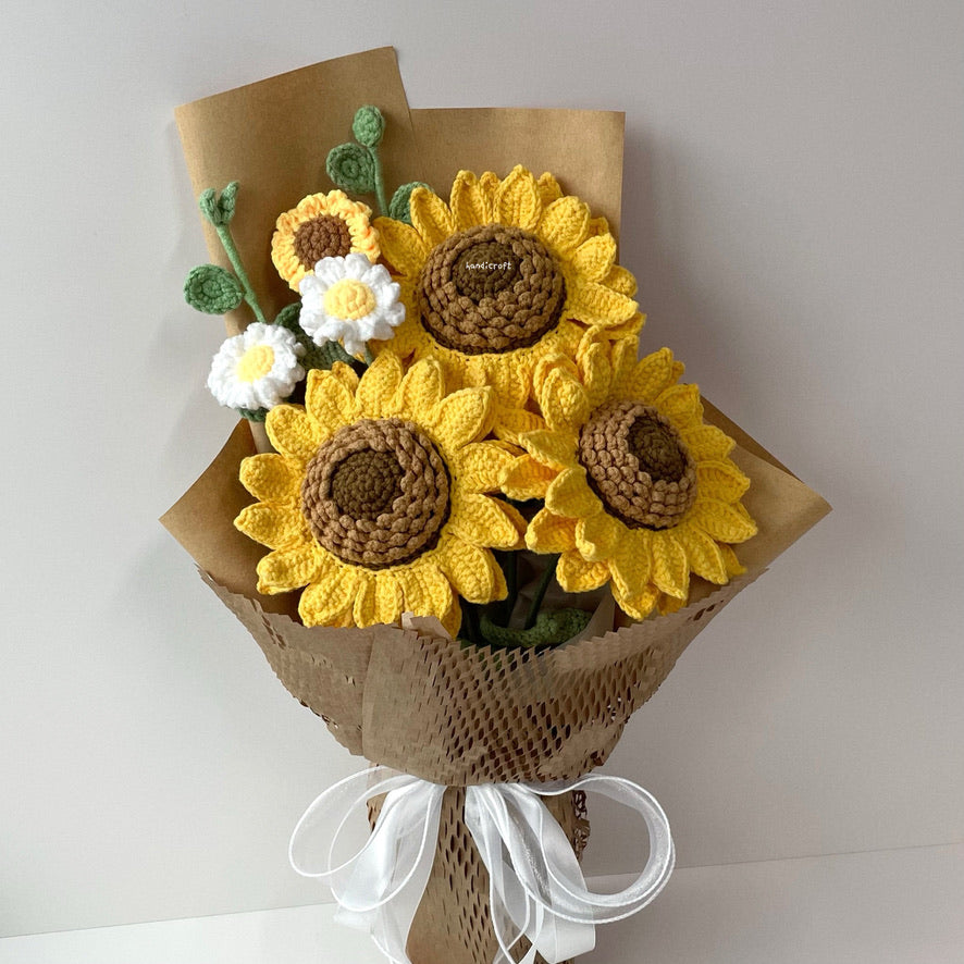 handicroft handmade crochet jumbo sunflower bouquet three big cheers