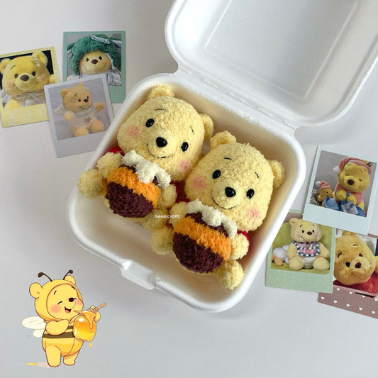 handicroft handmade crochet little hunny bear amigurumi keychain
