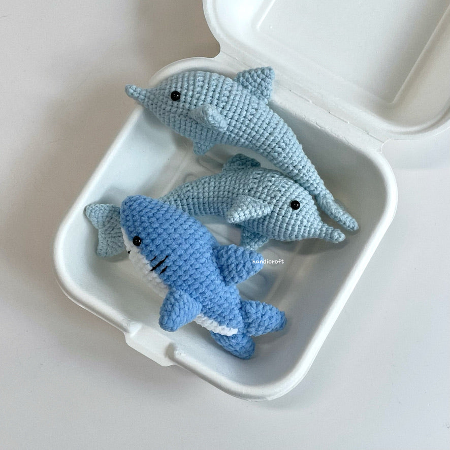 handicroft handmade crochet little ocean club aquatic sea animals amigurumi keychain
