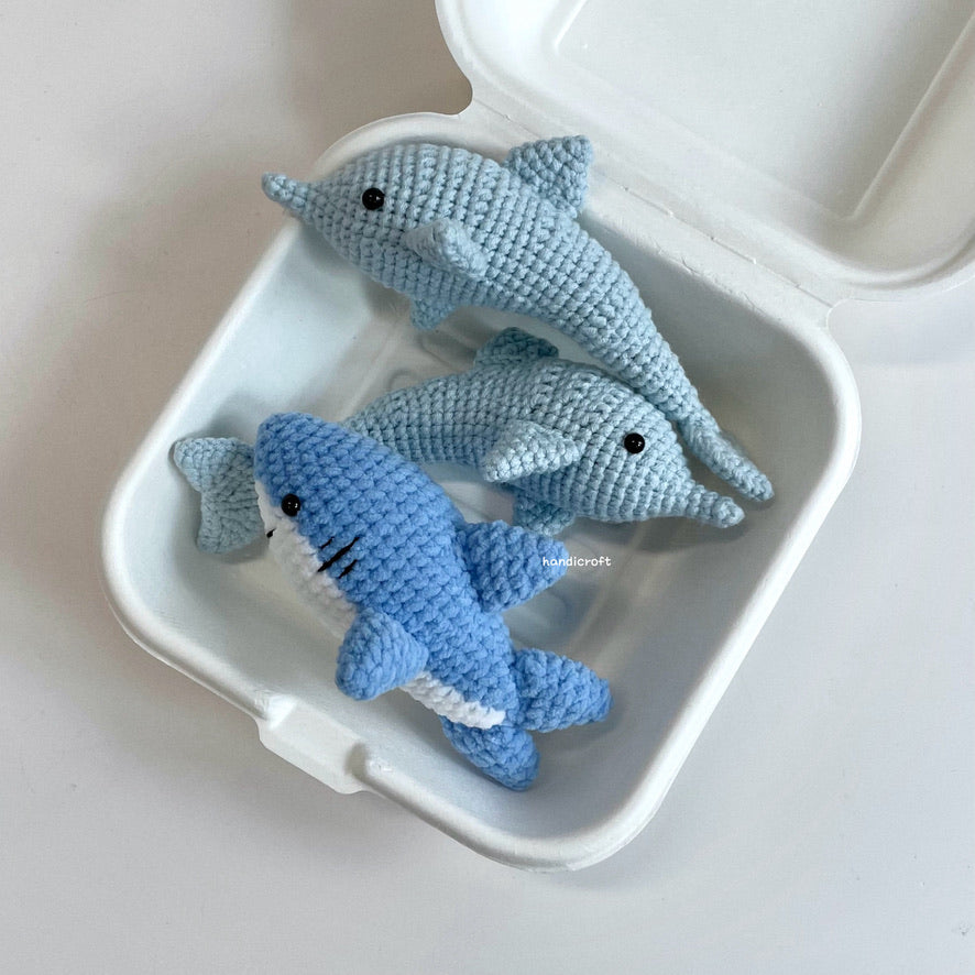 handicroft handmade crochet little ocean club aquatic sea animals amigurumi keychain