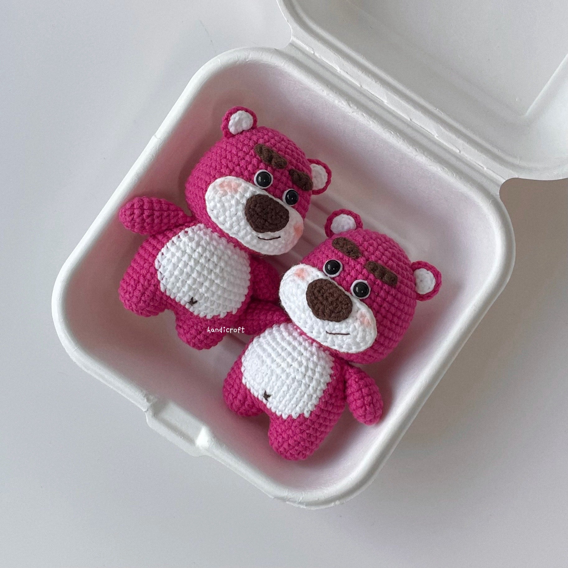 handicroft handmade crochet lotso strawberry bear amigurumi character keychain