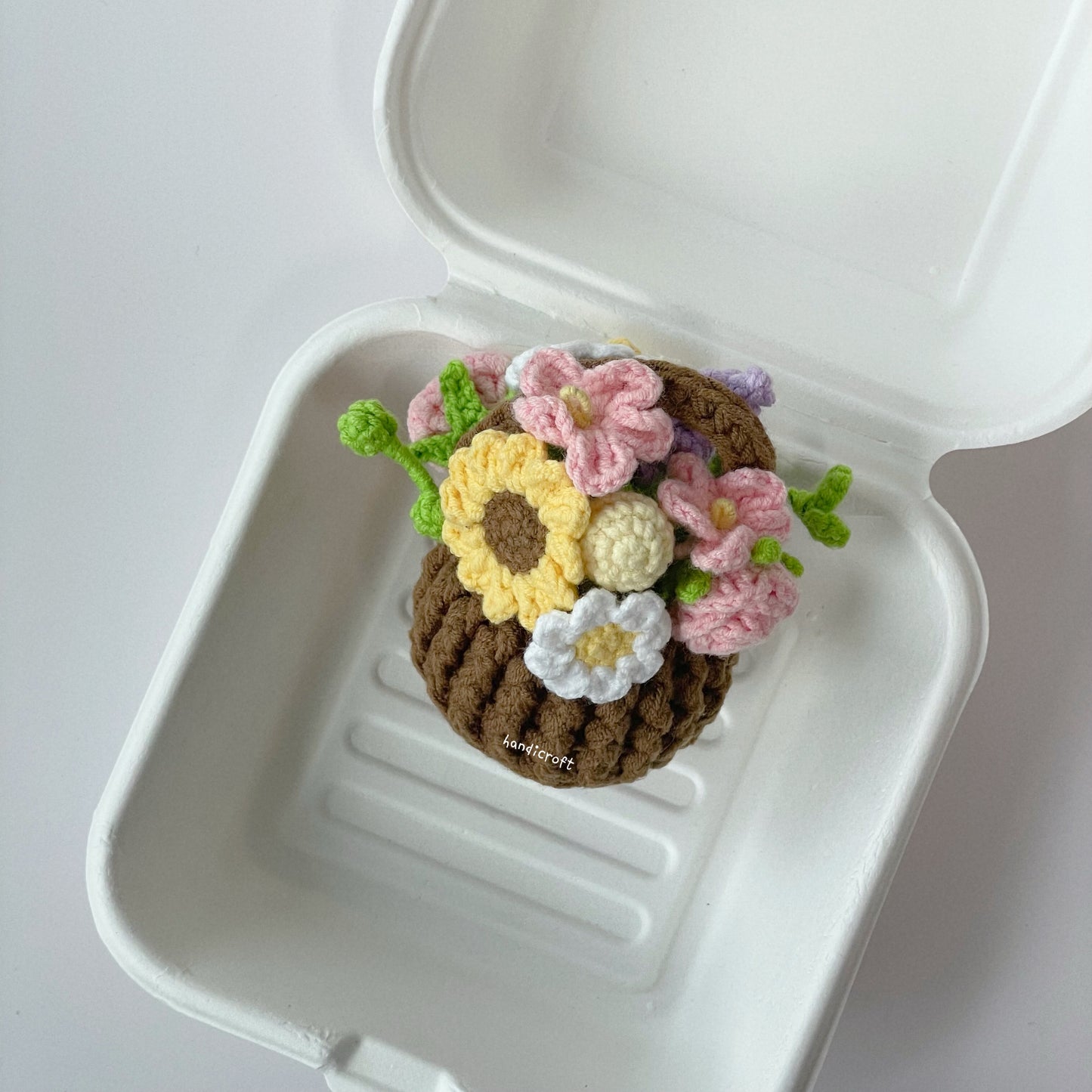 handicroft handmade crochet mini flower basket