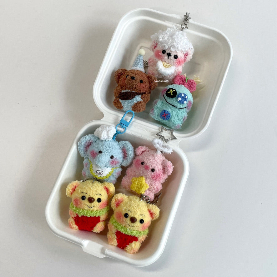 handicroft handmade crochet mini gummy character plushie bear keychain