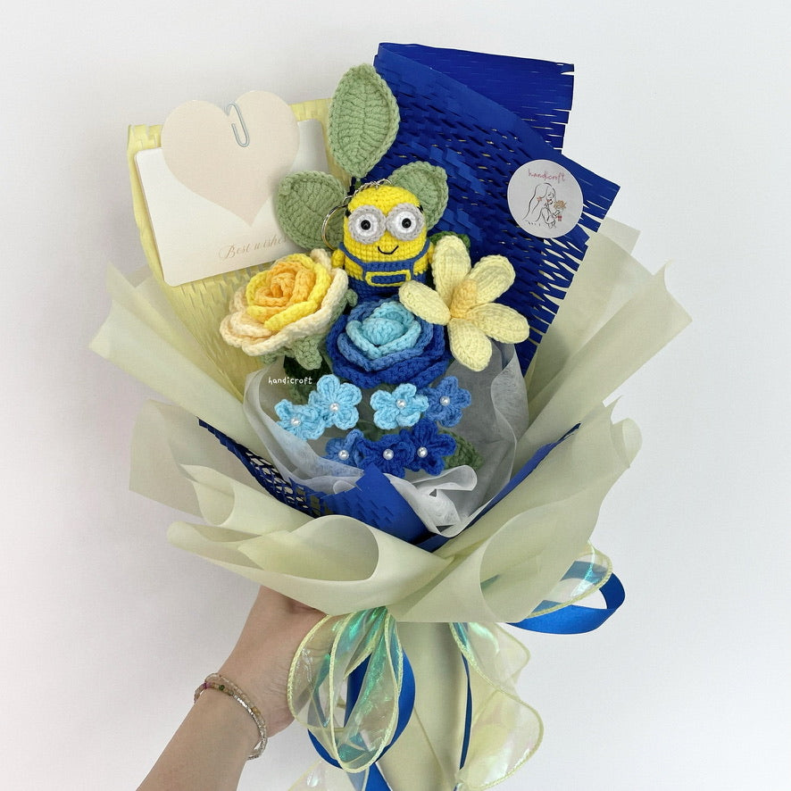 handicroft handmade crochet minion yellow & blue flower bouquet minion's mischief