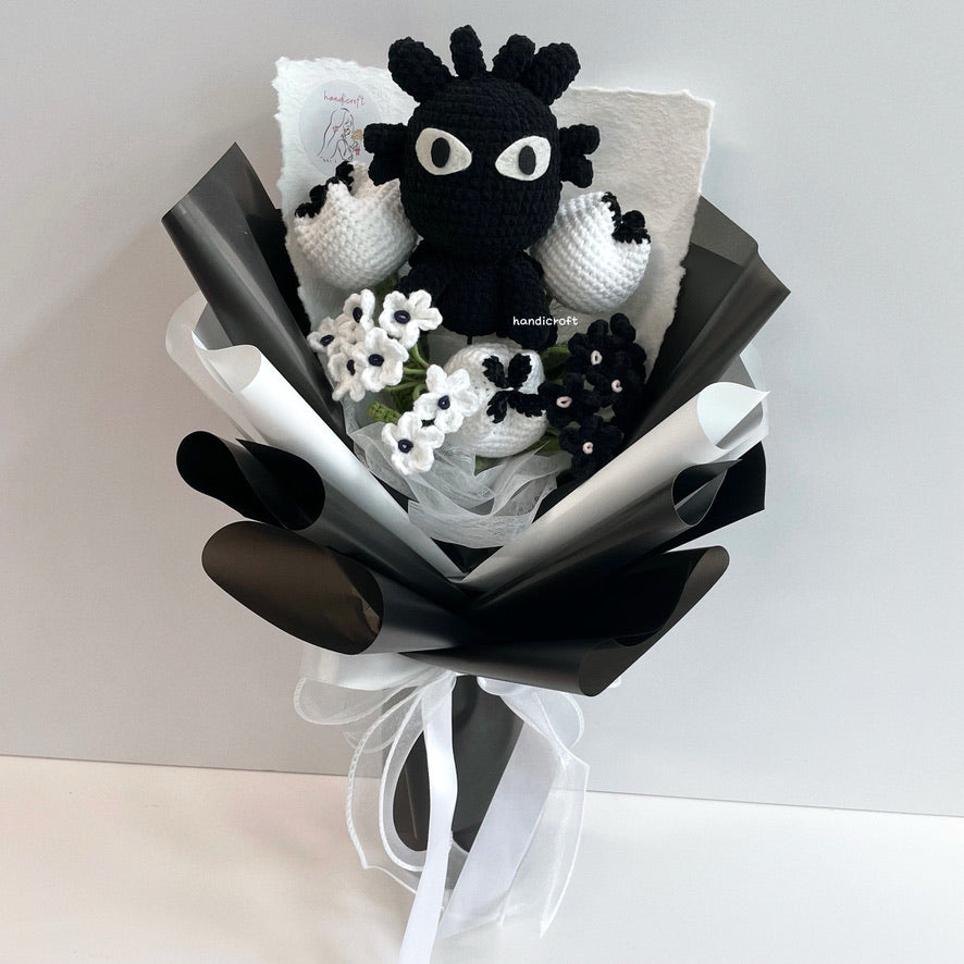 handicroft handmade crochet monochrome dragon flower bouquet night fury florals