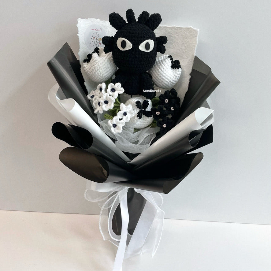 handicroft handmade crochet monochrome dragon flower bouquet night fury florals