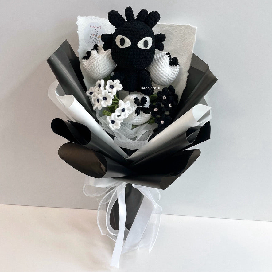 handicroft handmade crochet monochrome dragon flower bouquet night fury florals
