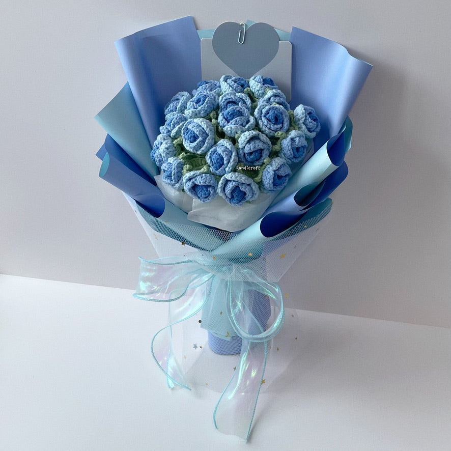 handicroft handmade crochet ombre blue mini roses flower bouquet ocean's whispers