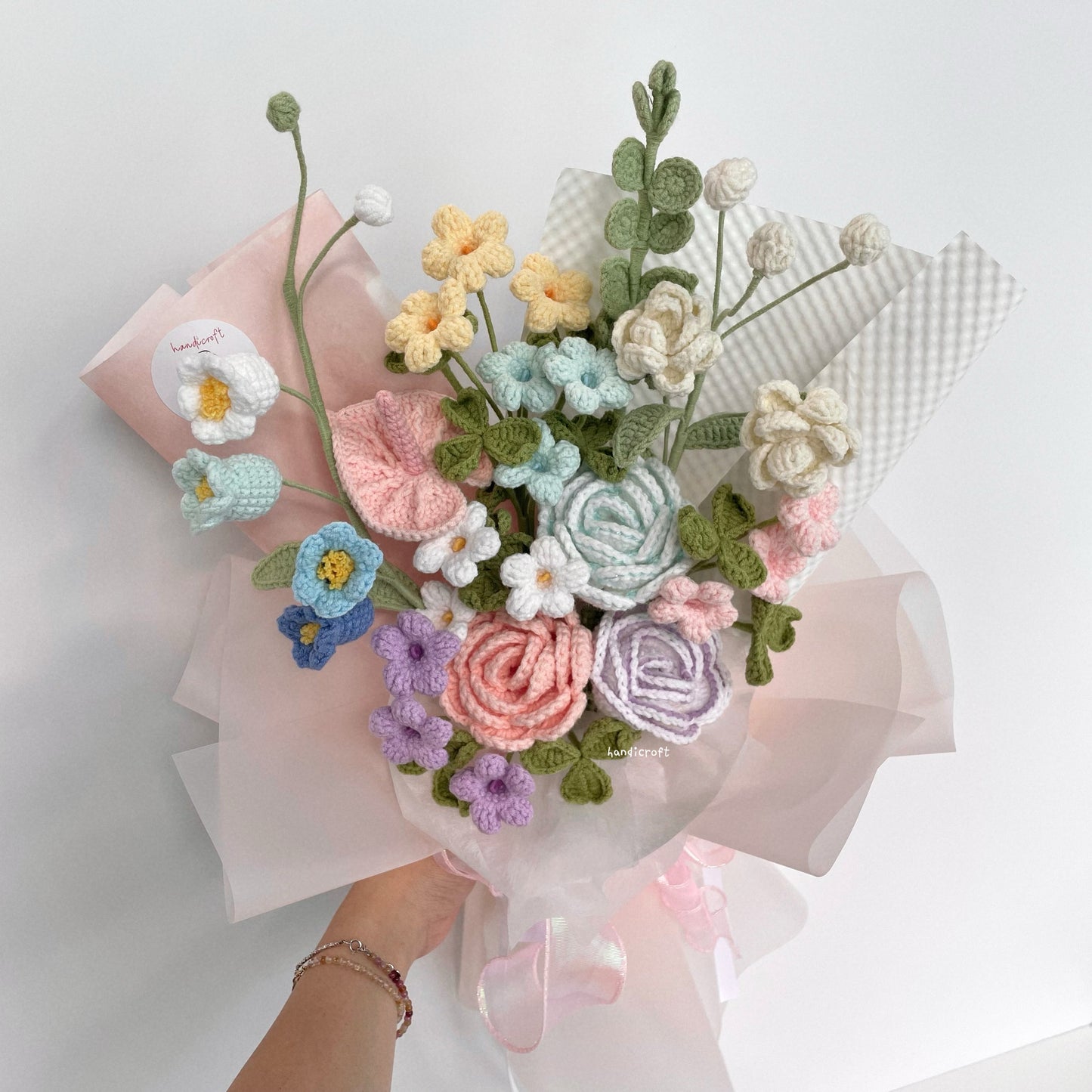 handicroft handmade crochet pastel colourful flower bouquet sugar & sprinkles