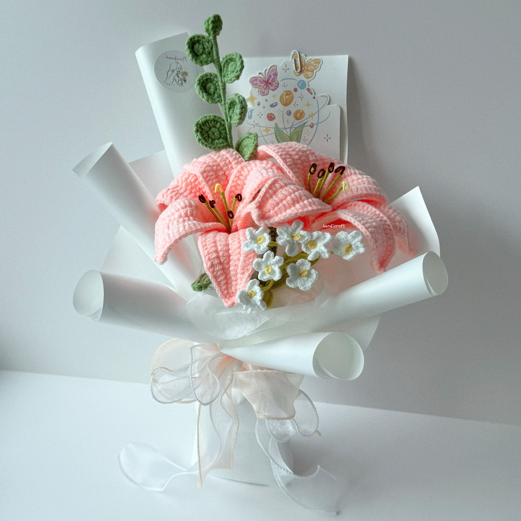 handicroft handmade crochet peach pink lily flower bouquet lily loveletter