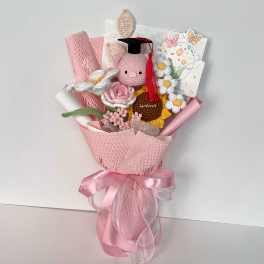 handicroft handmade crochet pig graduation flower bouquet piglet's dream path pink