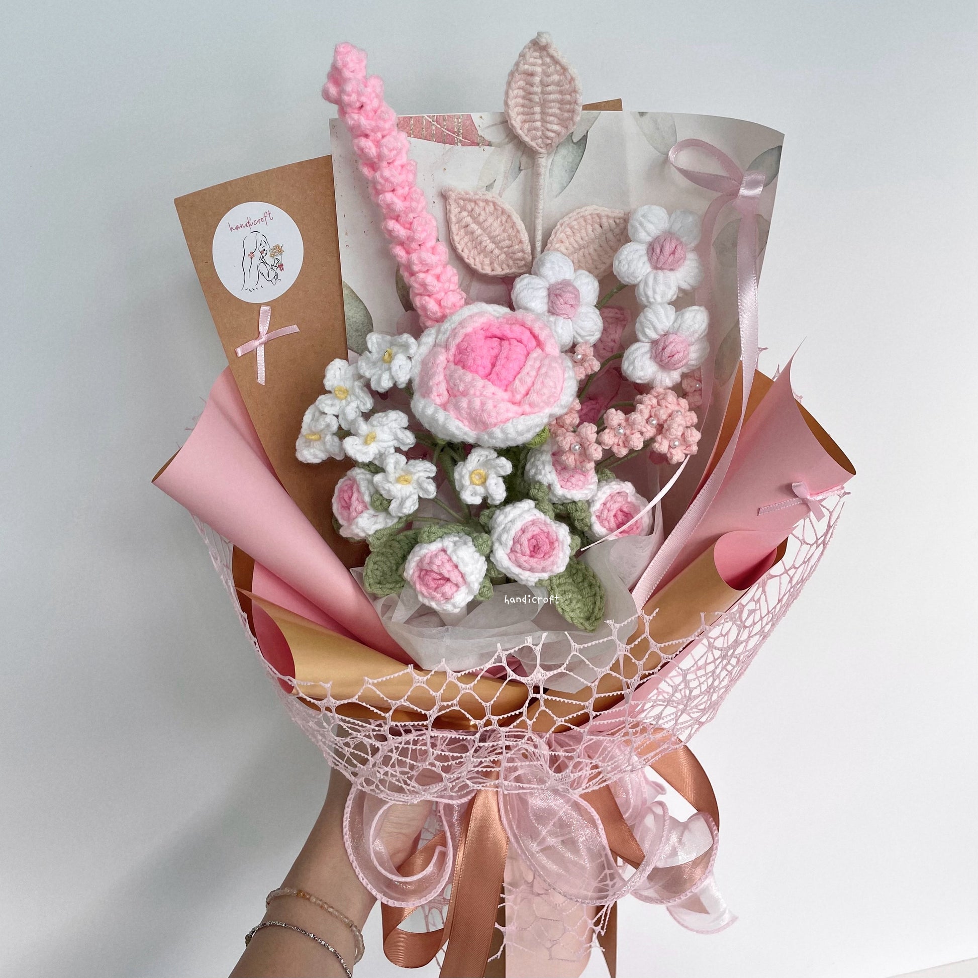 handicroft handmade crochet pink flower bouquet golden blush