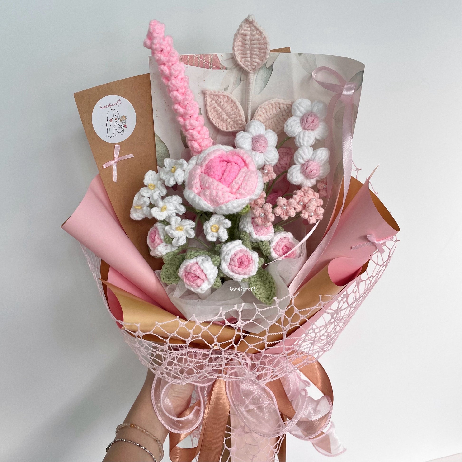 handicroft handmade crochet pink flower bouquet golden blush