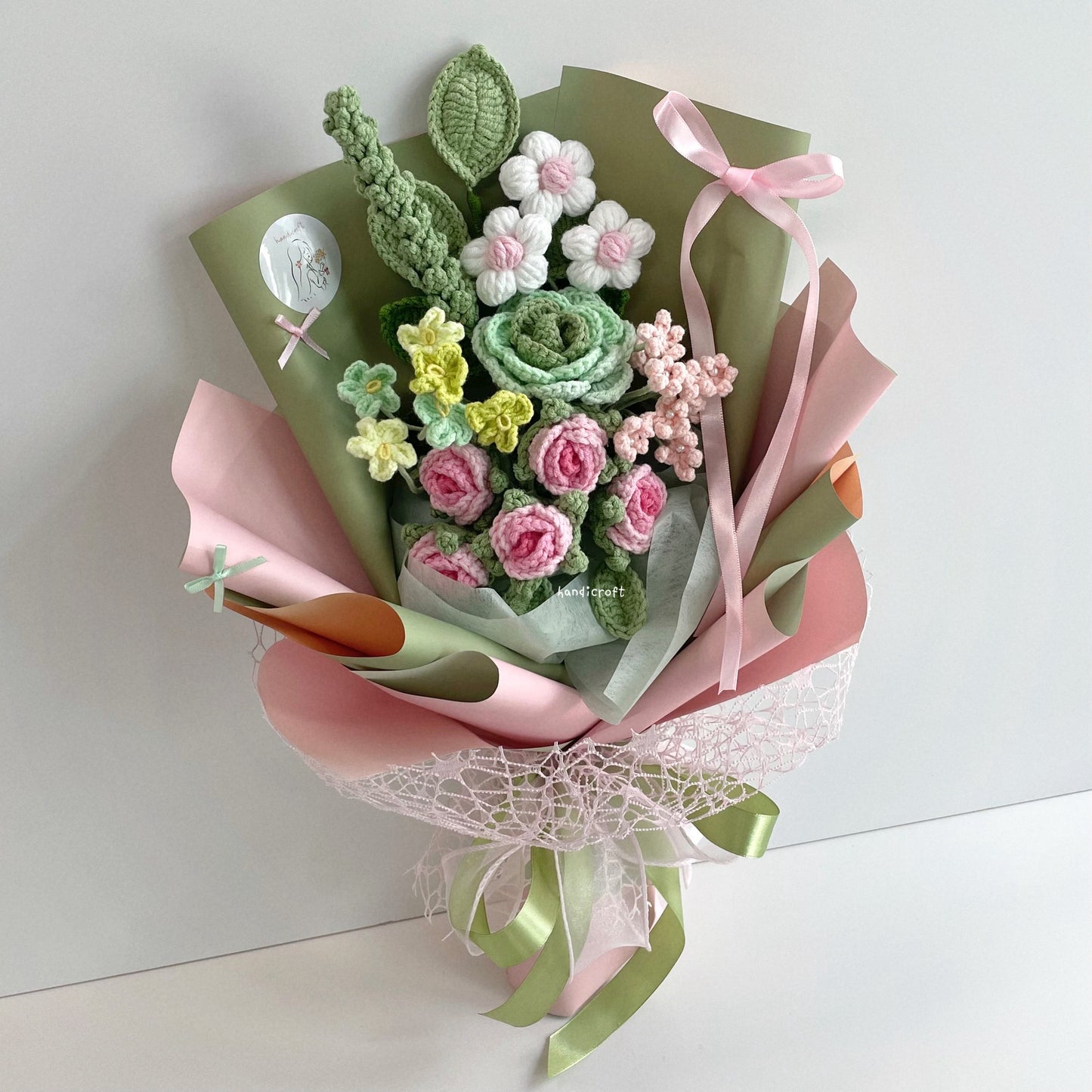 handicroft handmade crochet pink & green flower bouquet spring blush
