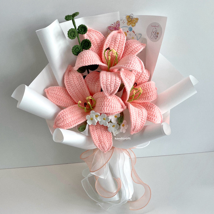 handicroft handmade crochet pink lily flower bouquet lily love letter 3 lilies