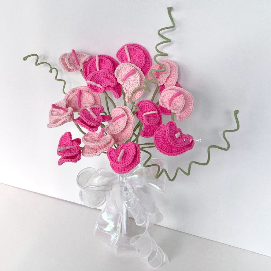 handicroft handmade crochet pink sweet pea flower bouquet blush of sweet pea