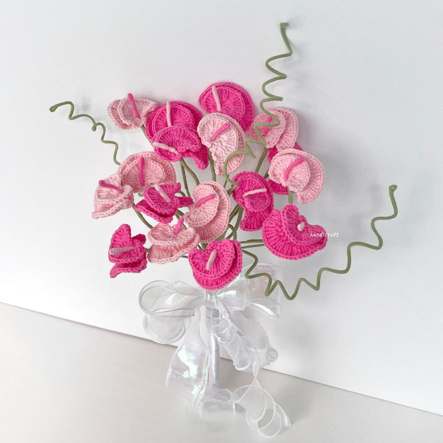 handicroft handmade crochet pink sweet pea flower bouquet blush of sweet pea